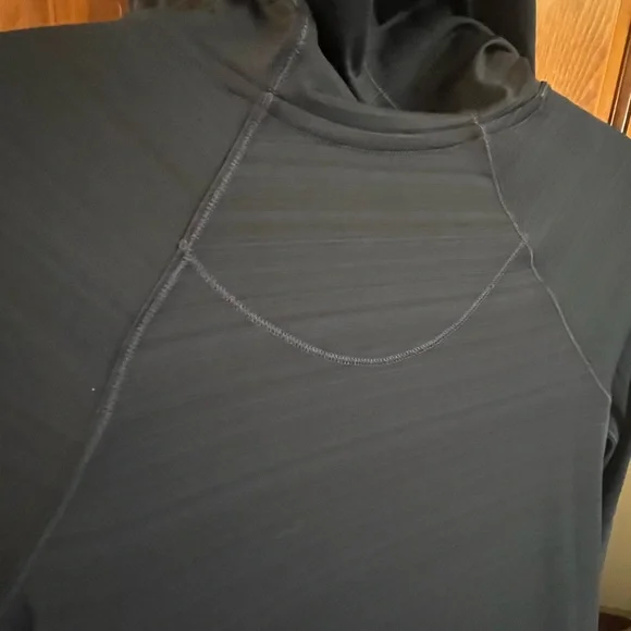 NWT Athlete Pacifica Shores Coverup Navy Small Quarter Zip Side Pockets Hood - Picture 8 of 16